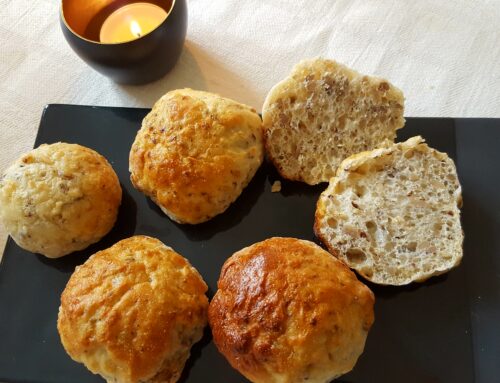 Glutenfria små brödbullar med tuggmotstånd – Perfekt på buffébordet